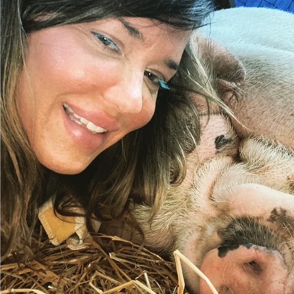 Meet your Posher, Dana & Jack - Picture 10 of 14